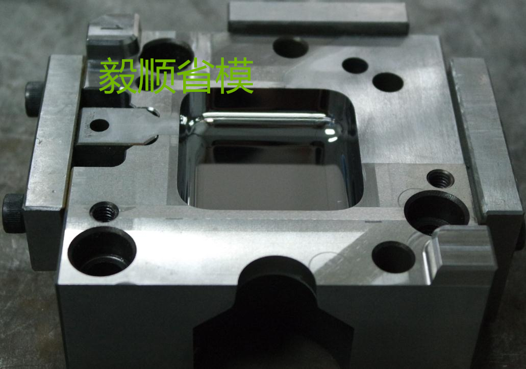 苹果充电器模具鼎尊娱乐场真人游戏怎么玩
